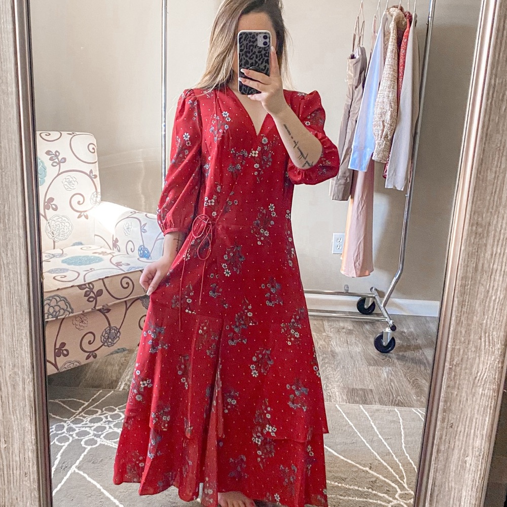 Chelsea 28 3/4 Sleeve Wrap Dress Floor Length Floral Red Size 8
